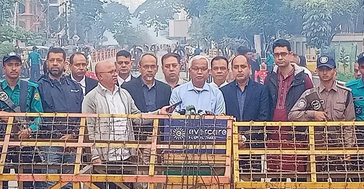 খালেদা জিয়ার শরীরে ছোট একটি চিকিৎসা প্রক্রিয়া সম্পন্ন হয়েছে