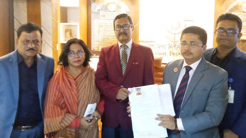 মনোনয়নপত্র জমা দিলেন অ্যাডভোকেট ফজলুর রহমান