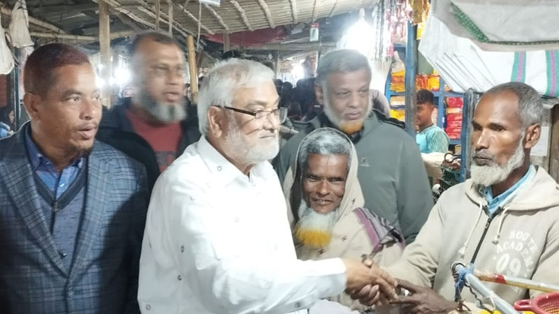 নীলফামারী-০৪ আসনে বিএনপি প্রার্থী গফুর সরকারের গণসংযোগ