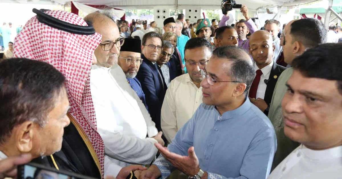 সর্বস্তরের মানুষের সাথে প্রধানমন্ত্রীর ঈদ শুভেচ্ছা