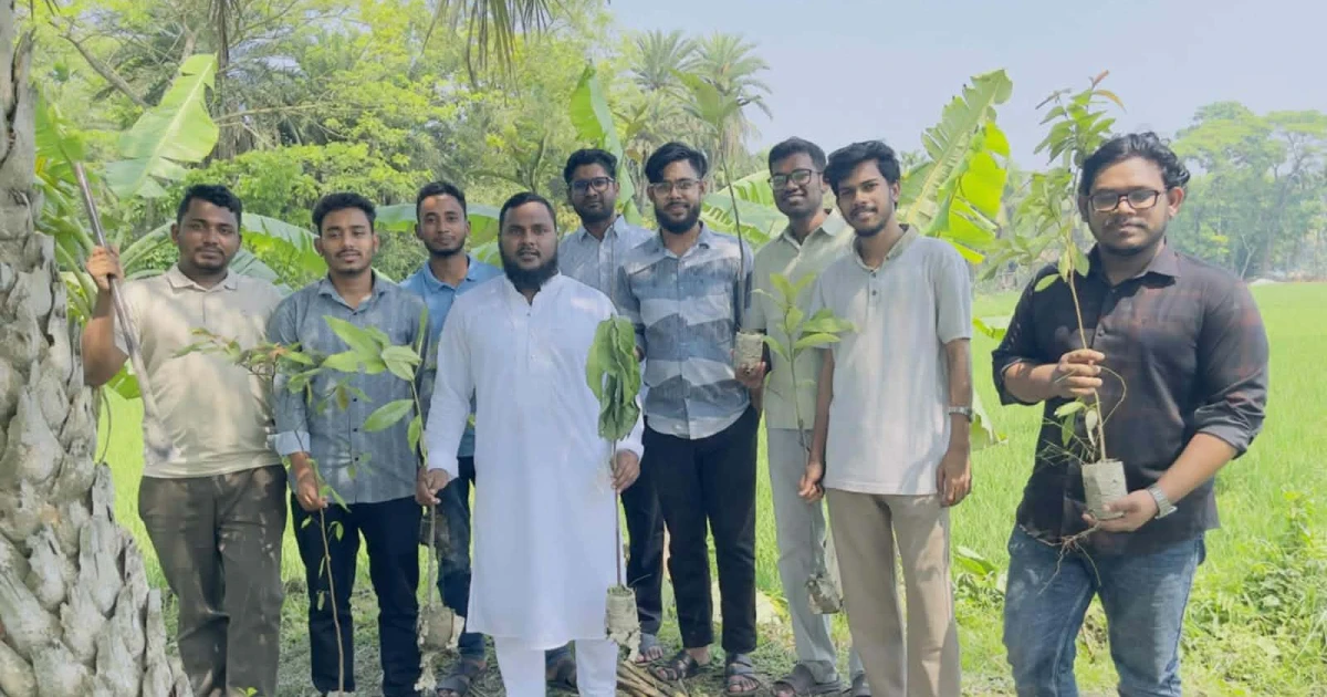 জলবায়ু মোকাবিলায় বাকৃবিতে ছাত্রদলের মাসব্যাপী বৃক্ষরোপণ উদ্যোগ