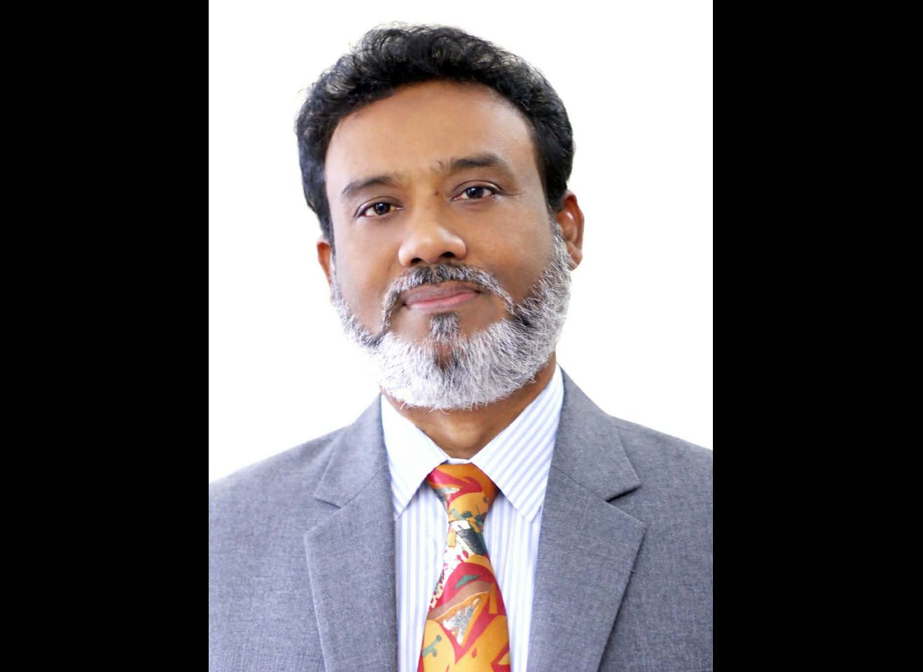বাকৃবিতে মাৎস্যবিজ্ঞান অনুষদের ডিন হিসেবে দায়িত্ব নিলেন ড. আলী রেজা ফারুক