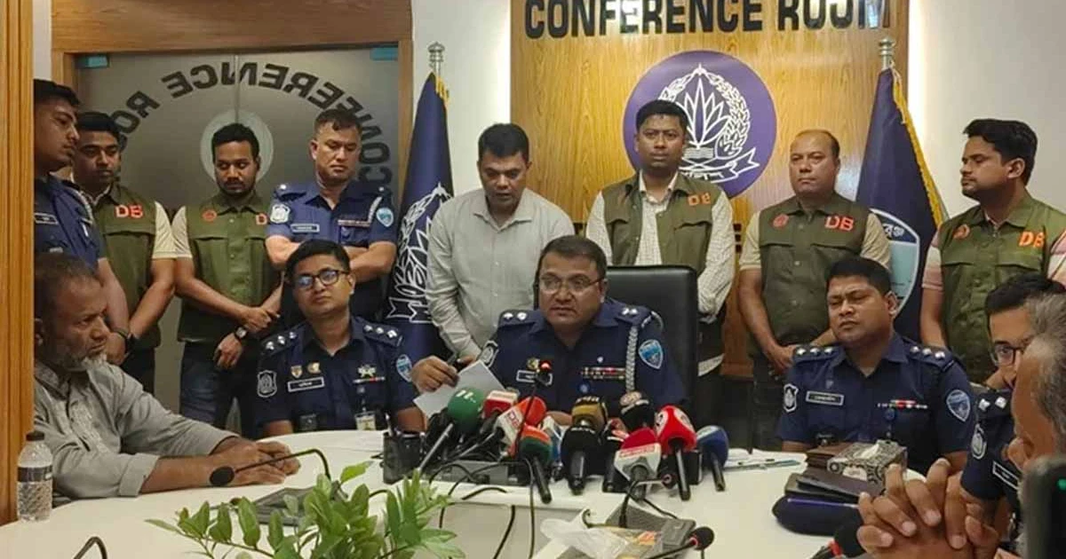 'প্রেমের সম্পর্কে জড়ানোয়' বহিস্কার ছাত্রশিবির নেতা