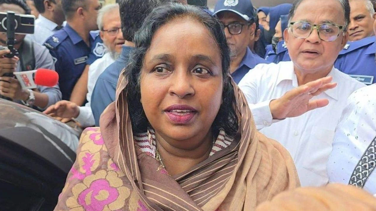 নির্দোষ হয়েও আমি অপরাধী, আদালতে আইভী
