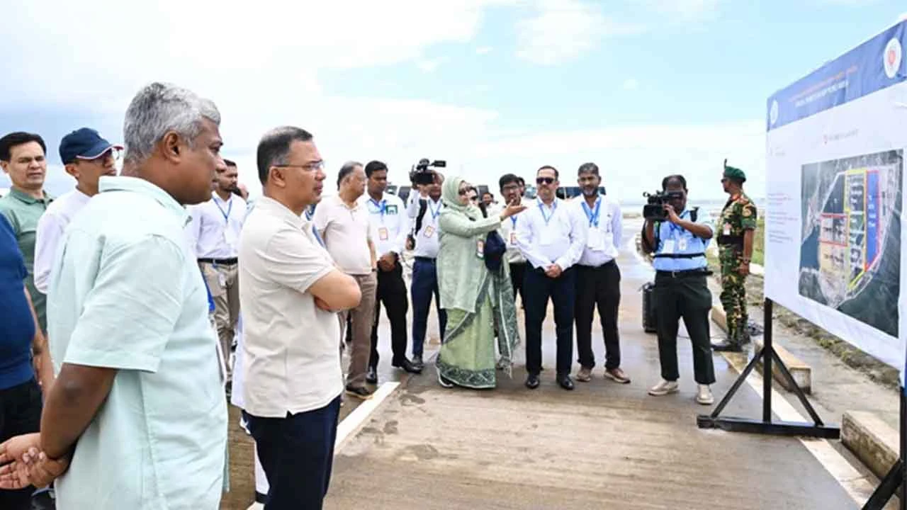 মাতারবাড়ি কয়লাভিত্তিক বিদ্যুৎকেন্দ্র পরিদর্শন প্রধানমন্ত্রীর
