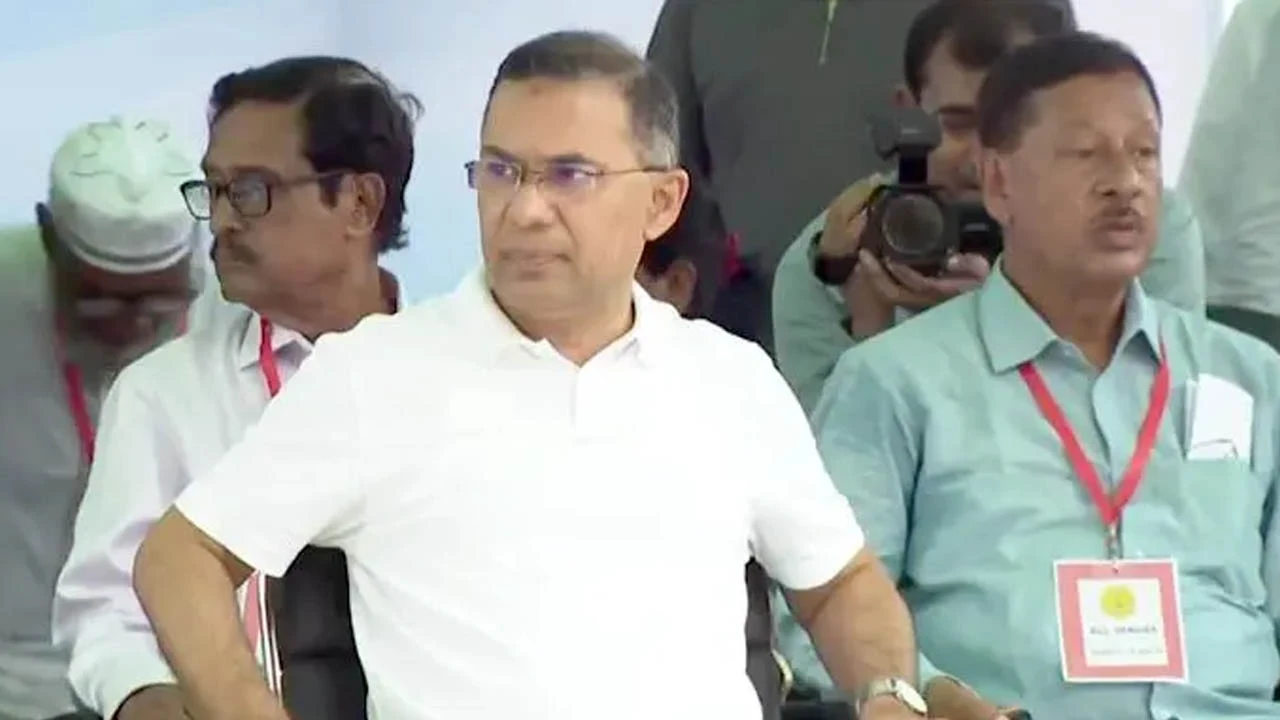 কিশোরগঞ্জে পৌঁছেছেন প্রধানমন্ত্রী তারেক রহমান