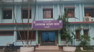 তরুণীদের দিয়ে পর্নো ভিডিও তৈরি: স্বামী-স্ত্রী সহ গ্রেপ্তার ৫, উদ্ধার ৪ তরুণী