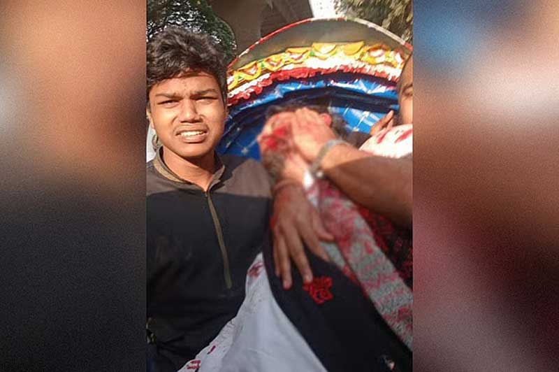 মোবাইল-সিম ফেলে ঘনঘন গাড়ি বদলে সীমান্তে পৌঁছে দুই সন্দেহভাজন