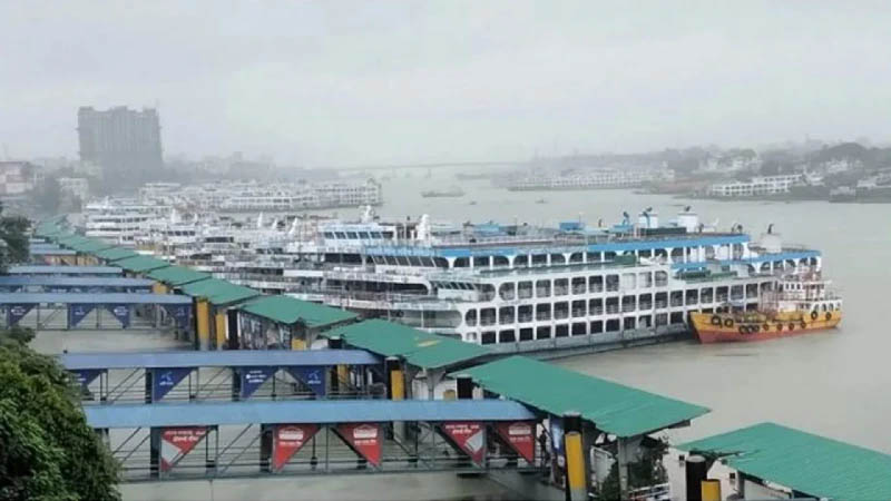 সারাদেশে নৌযান চলাচল বন্ধ