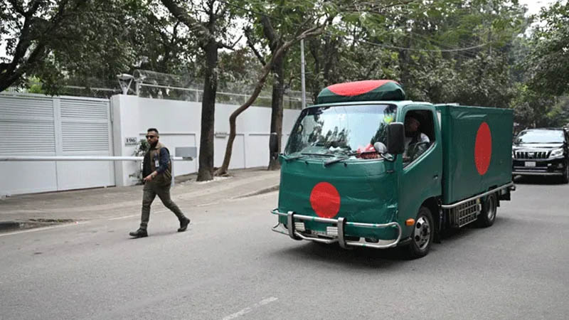 মানিক মিয়া অ্যাভিনিউতে নিয়ে যাওয়া হচ্ছে খালেদা জিয়ার মরদেহ