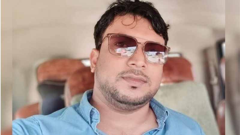 পলাশে ব্যবসায়ী মনি চক্রবর্তীকে ছুরিকাঘাতে হত্যা