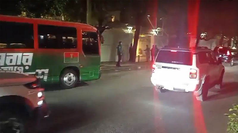 তারেক রহমান সপরিবারে যমুনায়