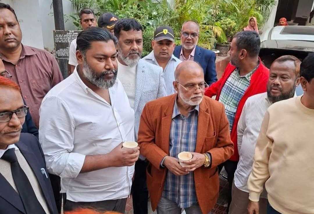 ঐক্যের স্বার্থে আত্মসংযম: সালাউদ্দিন সরকারের বক্তব্যে রাজনৈতিক পরিণতিবোধ