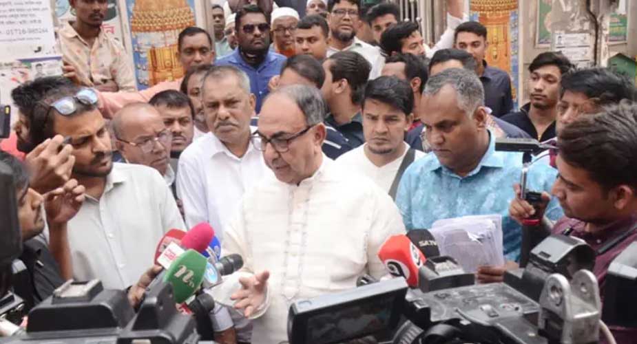 সস্তা জনপ্রিয়তা পাওয়ার জন্য বলছে, ওরা উস্কানি দিচ্ছে যাতে হামলা হয়: মির্জা আব্বাস