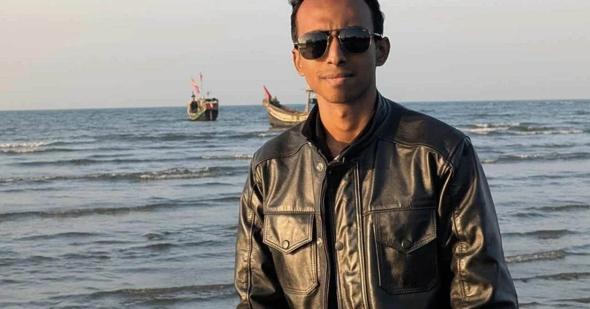 জাবিতে শিক্ষকের আঘাতে আহত বাসচালক;  ছাত্রদল নেতার নেতৃত্বে পুনরায় মারধরের অভিযোগ