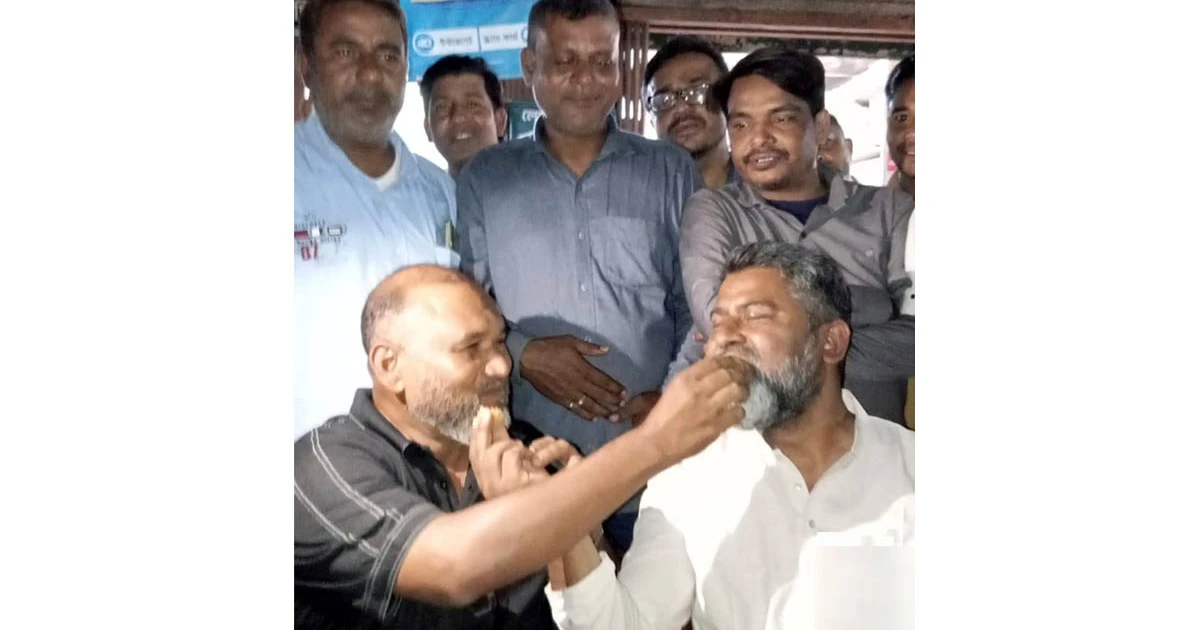 নওগাঁ-৩ প্রতিকুলতা ডিঙ্গিয়ে বিজয় ছিনিয়ে চমক দেখালেন ফজলে হুদা