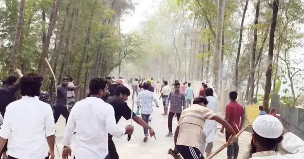 হান্নান মাসউদের গাড়িবহরে  হামলা, আহত ২০