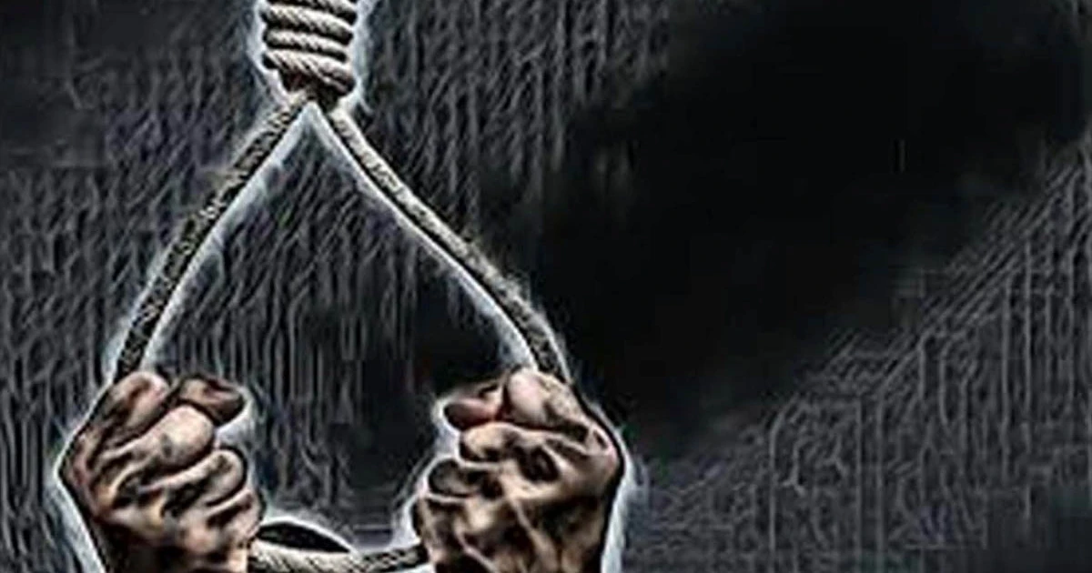পোরশায় যুবকের ঝুলন্ত মরদেহ উদ্ধার