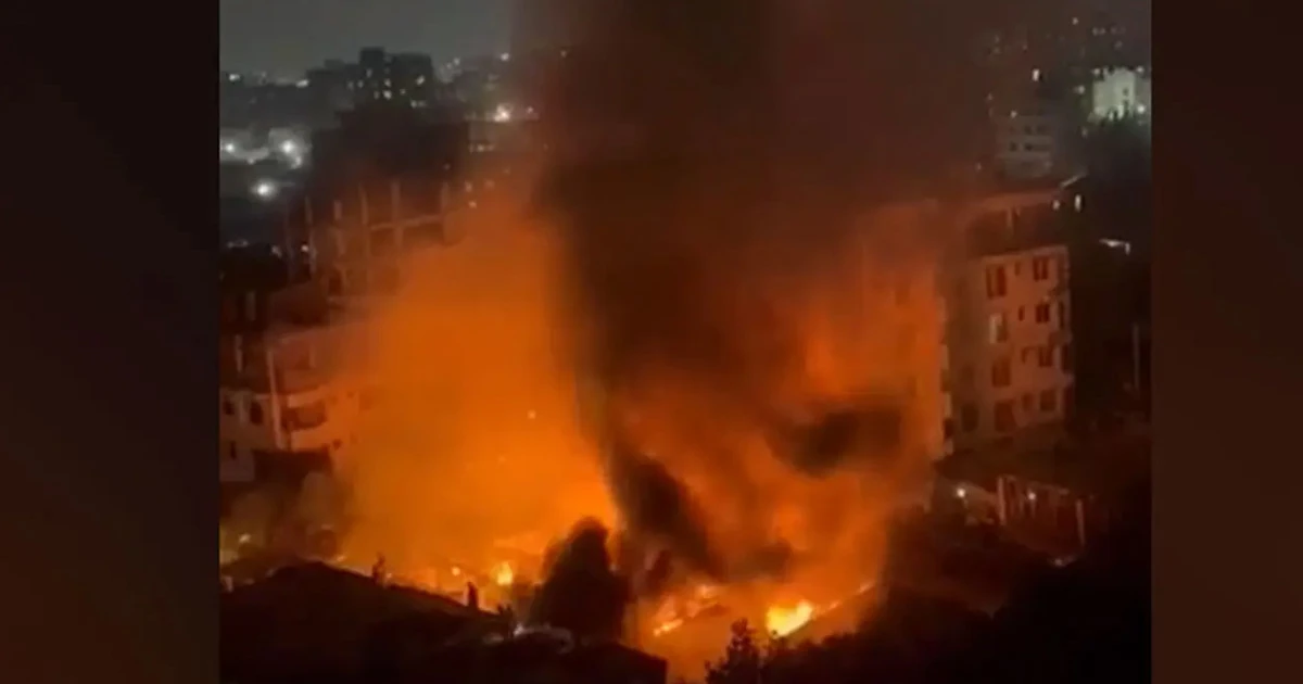 রাজধানীর তুরাগে বস্তিতে আগুন