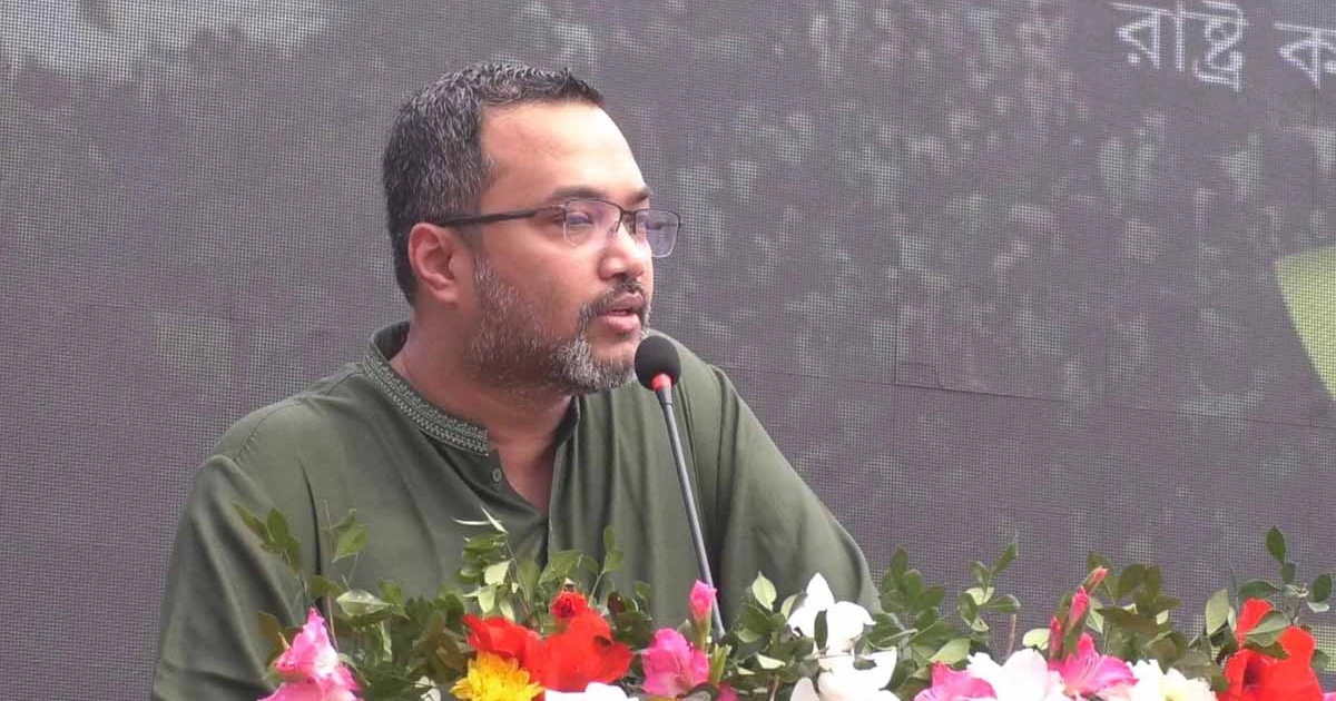 জুলাই থেকে প্রাথমিক বিদ্যালয়ের শিক্ষার্থীদের দেওয়া হবে পাটের ব্যাগ ও স্কুল পোশাক