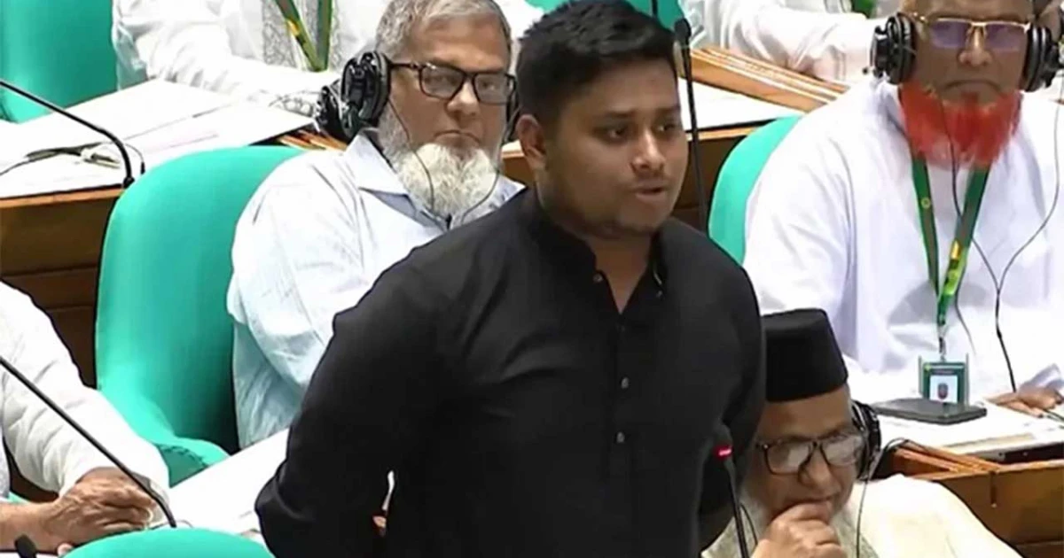 গাড়ি চাওয়ার ব্যাপারে ব্যাখ্যা দিলেন হাসনাত আবদুল্লাহ