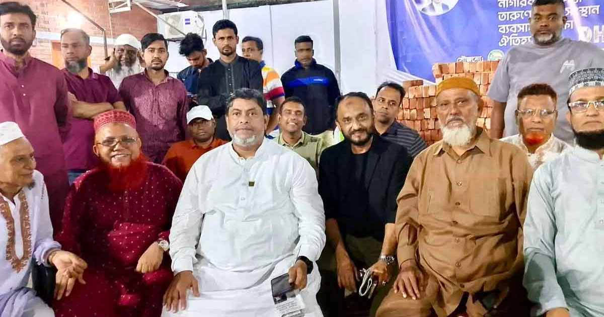 কামরাঙ্গীরচরের ক্ষতিগ্রস্ত ভূমি মালিকদের সাথে এমপি হামিদের বৈঠক