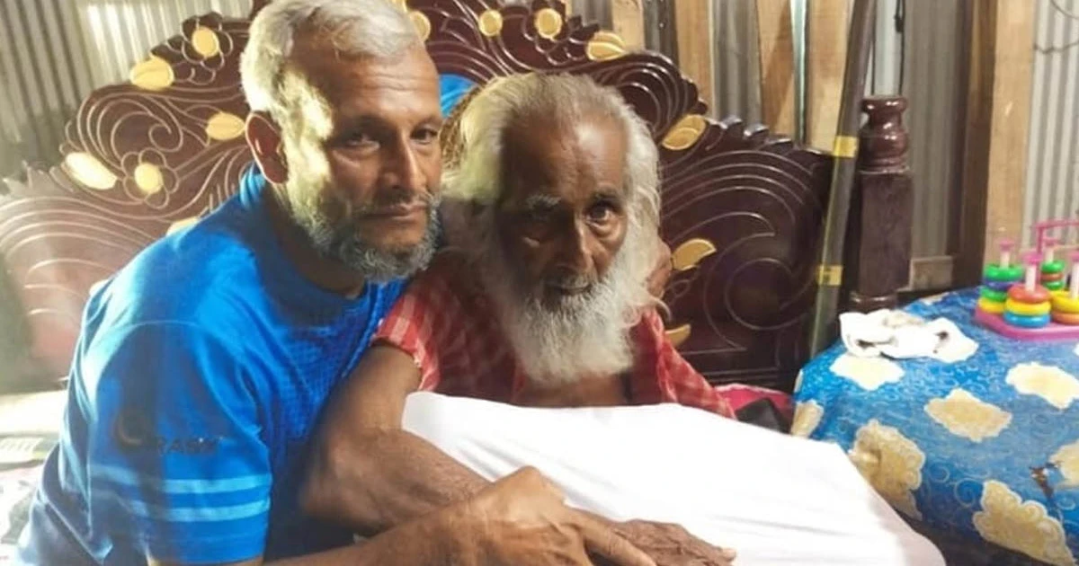 সাগরে হারিয়ে যাওয়া জেলে ফিরলেন ৫৪ বছর পর