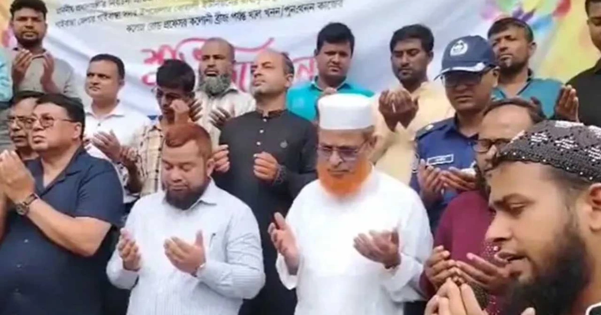 গাইবান্ধায় খাল পুনঃখনন কর্মসূচির উদ্বোধন