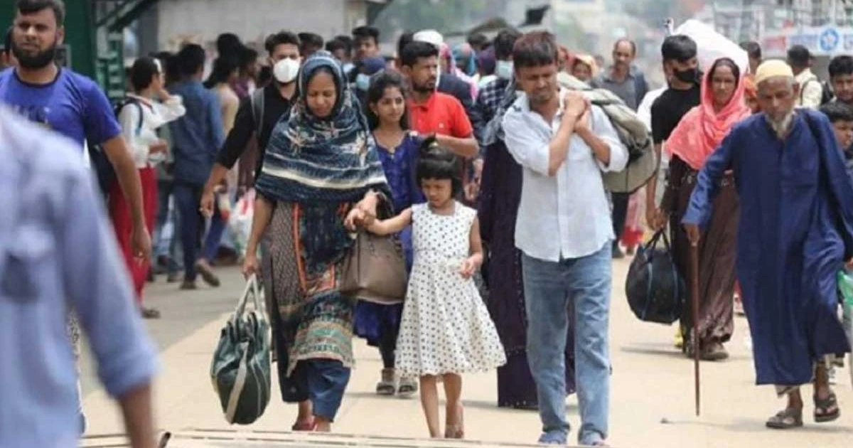 ঈদের ছুটি শেষে অফিস আদালত খুলছে আজ