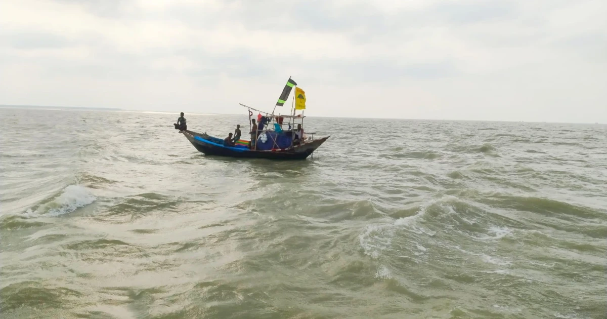 বাবার জন্য খাবার নিয়ে গিয়ে মেঘনায় নিখোঁজ শিশু