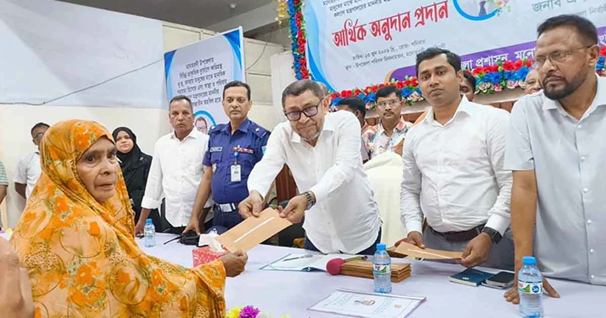 হাসপাতাল রক্ষার জন্য কোটি কোটি টাকা নিয়ে ঘুরছে আদ-দ্বীন: স্বাস্থ্যমন্ত্রী