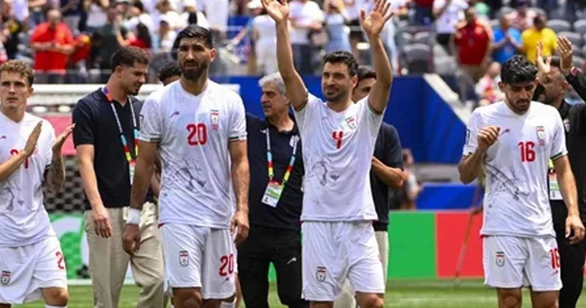 ইরান দলের ভ্রমণ বিধিনিষেধ শিথিল করল যুক্তরাষ্ট্র