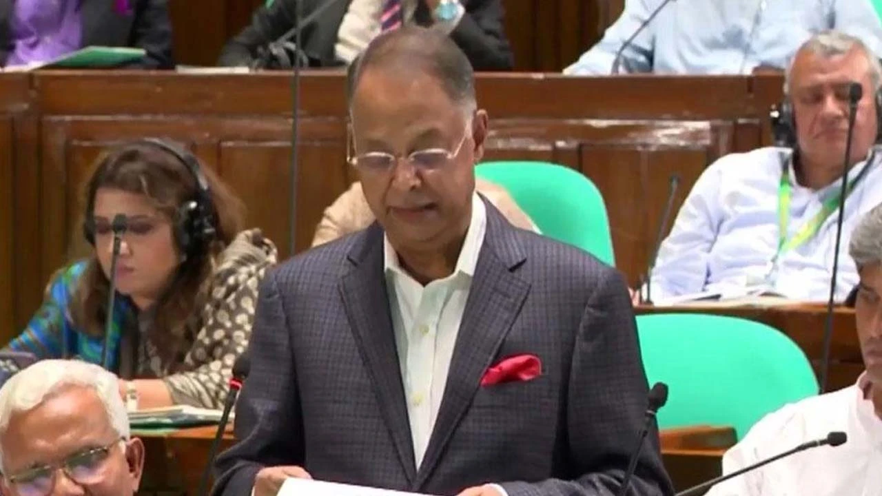 বিদ্যুৎ পরিস্থিতির উন্নতি, তবে লোডশেডিং থাকবে