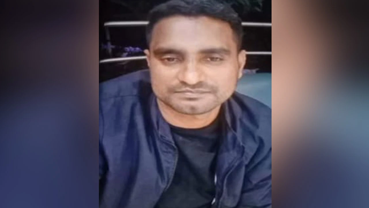 বরগুনায় পরকীয়ার অভিযোগে পুলিশ কনস্টেবল জেল হাজতে
