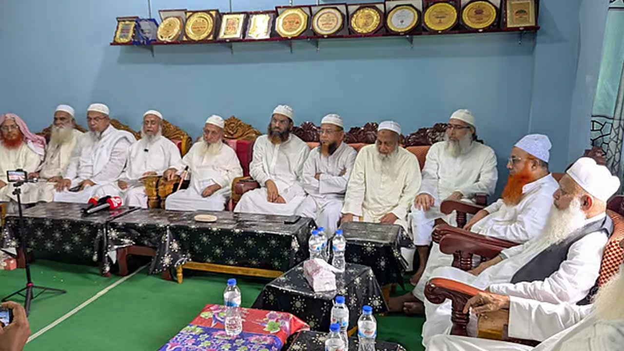হেফাজতের উদ্যোগে একজোট হচ্ছে ৭ ইসলামী দল