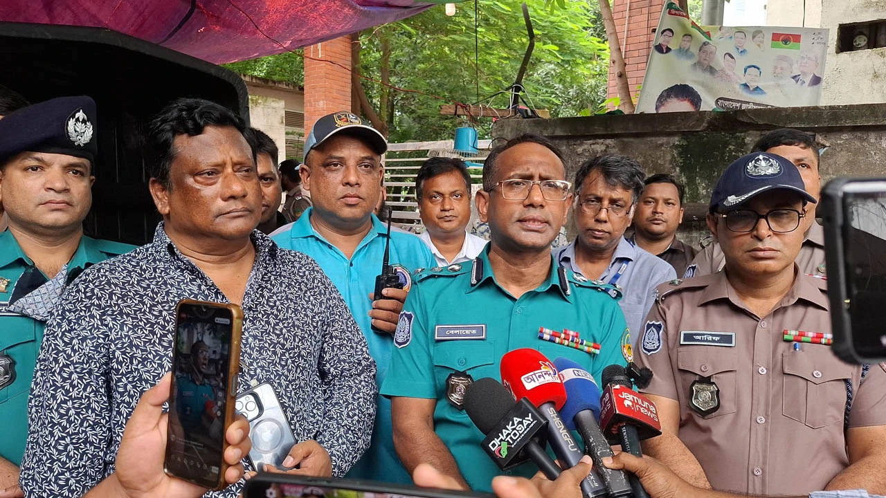 টঙ্গী মাজার বস্তিতে অবৈধ বিদ্যুৎ, পানি ও ইন্টারনেট সংযোগ বিচ্ছিন্ন