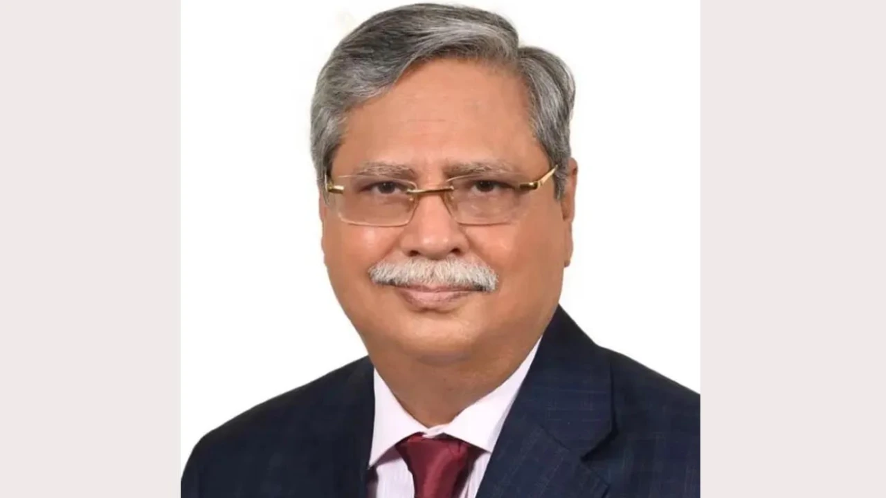 রাষ্ট্রপতি কি পদত্যাগ করছেন? নতুন পছন্দের তালিকায় কে