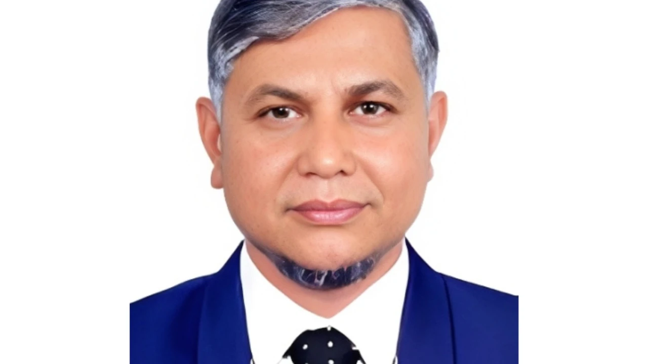 খুকৃবির উপাচার্য হলেন বাকৃবির অধ্যাপক ড. আসাদুজ্জামান সরকার