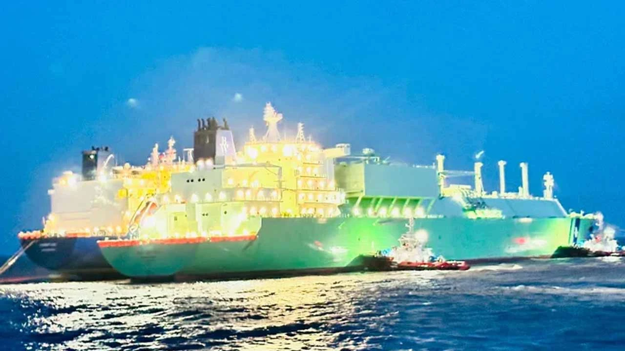 সামিটের টার্মিনাল চালু, বন্ধ হয়েছে এক্সিলারেট