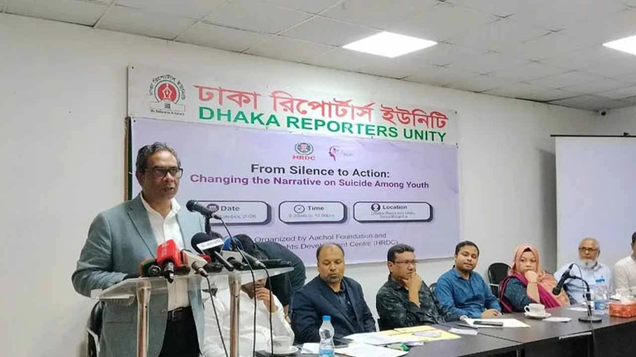 ডেঙ্গু রোগী বাড়ছে, সেপ্টেম্বরের শেষে প্রকোপ সর্বোচ্চ হতে পারে: স্বাস্থ্য প্রতিমন্ত্রী