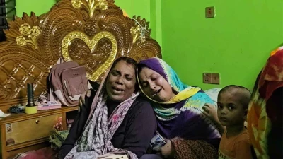 পরকীয়ার জেরে স্ত্রীকে পিটিয়ে হত্যা