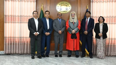 পিএসসির নতুন ৪ সদস্যকে শপথ পড়ালেন প্রধান বিচারপতি