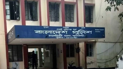 নলছিটিতে অজ্ঞাত যানবাহনের ধাক্কায় মানসিক প্রতিবন্ধী নারীর মৃত্যু