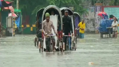ভারী বৃষ্টিতে পানির নিচে চট্টগ্রাম