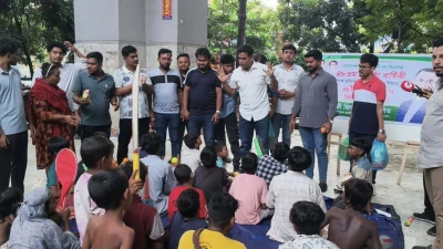 বিএনপির প্রতিষ্ঠাবার্ষিকীতে সুবিধাবঞ্চিত শিশুদের নিয়ে ব্যতিক্রমী উদ্যোগ ছাত্রদল নেতার
