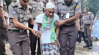 ১০৪ বছর বয়সে আসামির আত্মসমর্পণ, পেলেন না জামিন