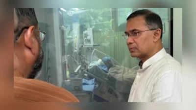 ক্যাপ্টেন মহিউদ্দিনকে দেখতে সিএমএইচে প্রধানমন্ত্রী