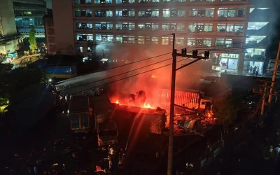 আশুলিয়ায় গ্যাস সিলিন্ডার বোঝাই গাড়িতে বিস্ফোরণ, নিহত ৭ আহত ১৫