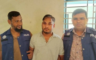 বিএনপি নেতার প্রতিষ্ঠানে আশ্রয়, দেড় ডজন মামলার আসামি ছাত্রলীগ সভাপতি গ্রেপ্তার