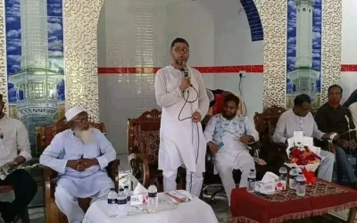 মসজিদের ভেতর সোফা, চেয়ার ও টেবিল বসিয়ে রাজনৈতিক দলীয় কর্মসূচি